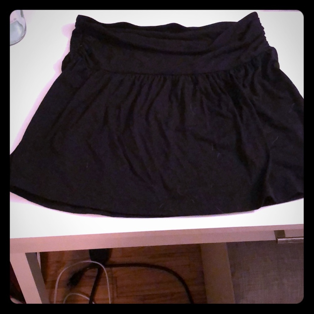 Black skirt